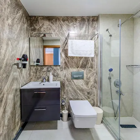 The Xenia Hotel 3*