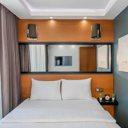 Hotel The Xenia